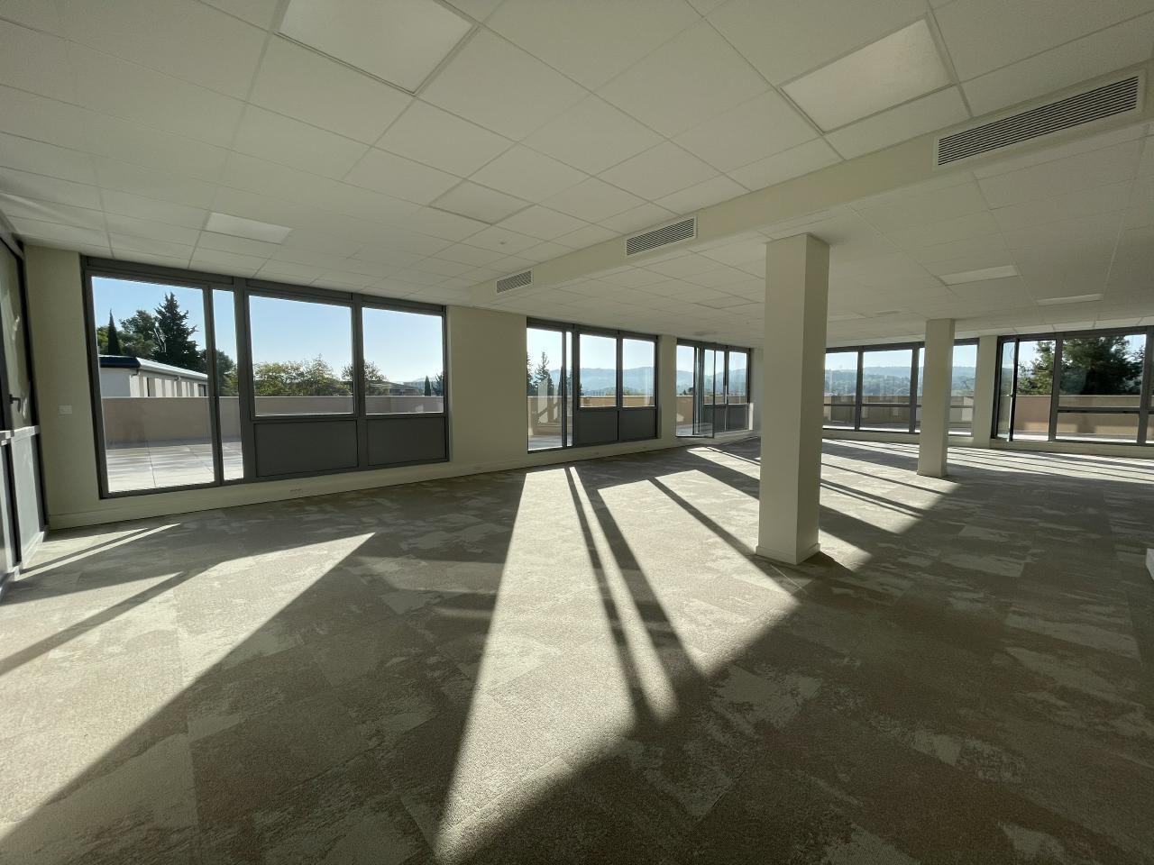 Bureau Aix-en-Provence 2416m² Location bureau Aix-en-Provence Bouches-du-Rhône OLBUR2115161 8